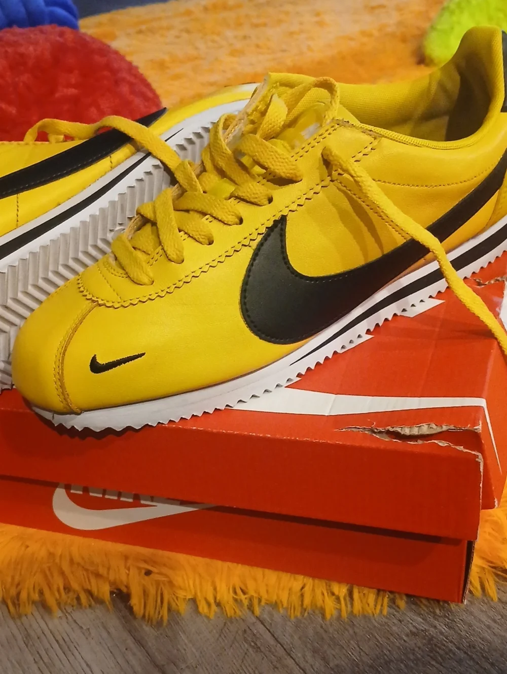 Nike MenYellow and Black Retro Cortez Prem Sneakers